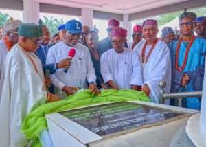 A Landmark Achievement: Goodwill Message by Oba (Dr.) Aladetoyinbo Ogunlade Aladelusi at the Obas House Commissioning